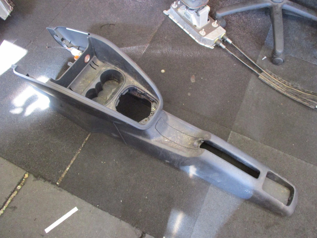 AUDI A1 2013 PLASTIC CENTRE CONSOLE HAND BRAKE SURROUND CUP HOLDER 8X0.862.533