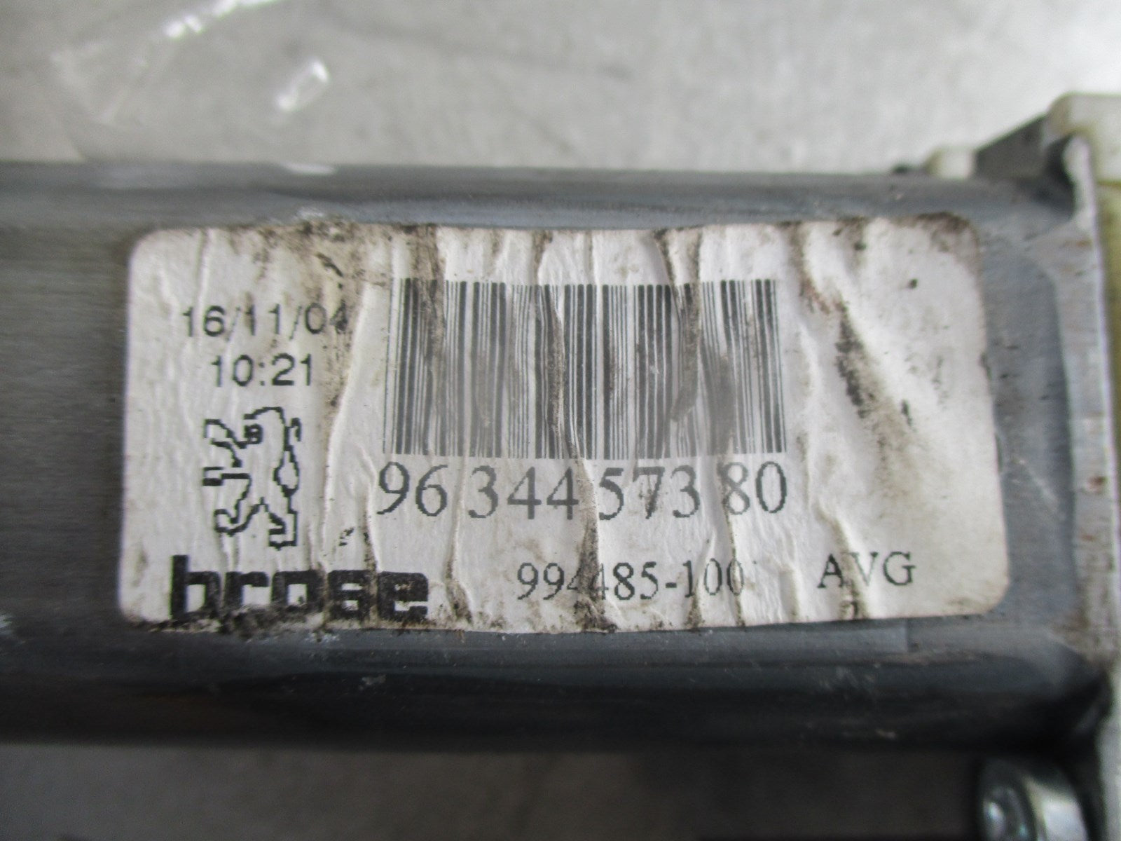 PEUGEOT 307 2005 NSF PASSENGER SIDE FRONT ELECTRIC WINDOW MOTOR 9634457380