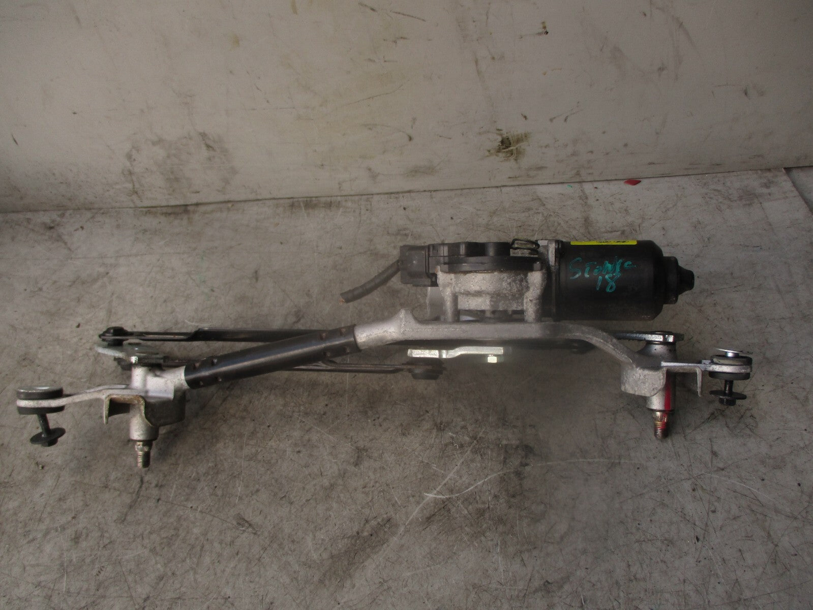 2018 KIA STONIC FRONT WINDSCREEN WIPER MOTOR AND LINKAGE 98110C1050