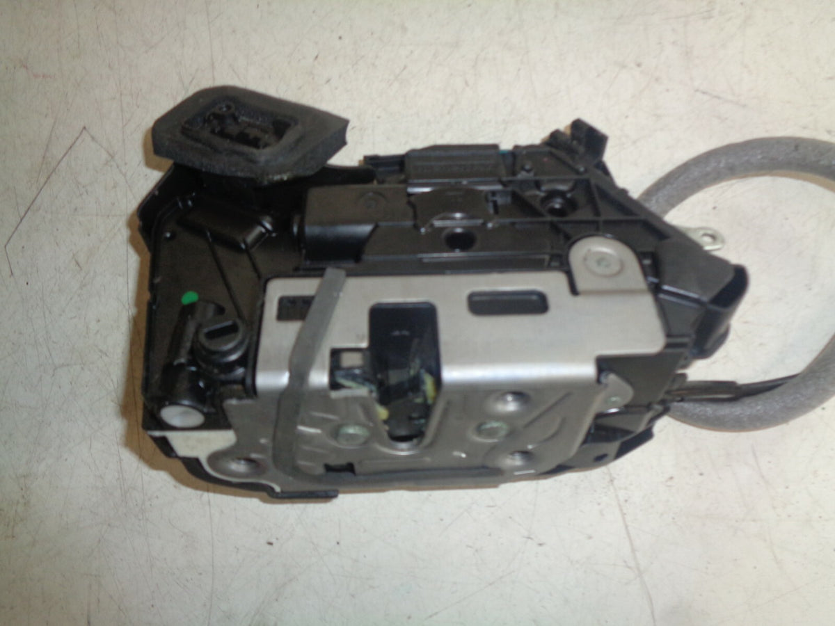 VW VOLKSWAGEN POLO 6R 2017 NSR PASSENGER SIDE REAR DOOR LOCK MECHANISM 6C0839013