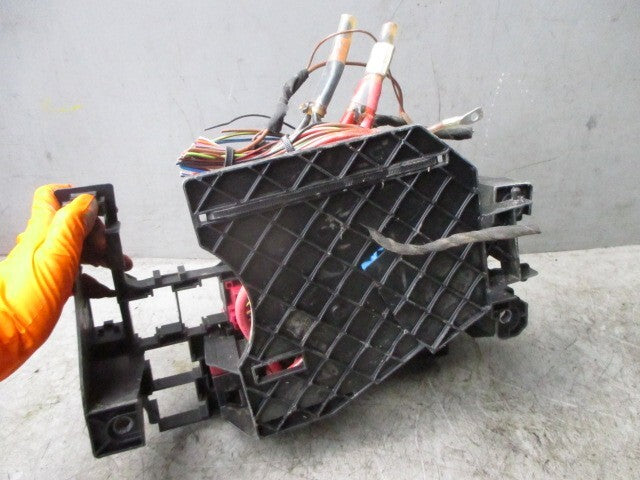 2022 VOLKSWAGEN CRAFTER UNDER BONNET FUSE BOX BOARD