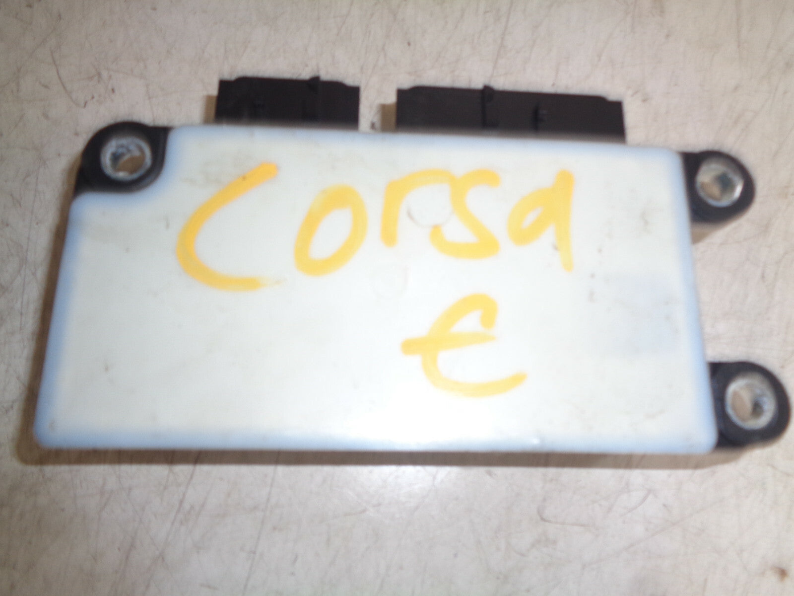 VAUXHALL CORSA E MK4 2018 1.4 PETROL SAFETY CONTROL MODULE 13597092