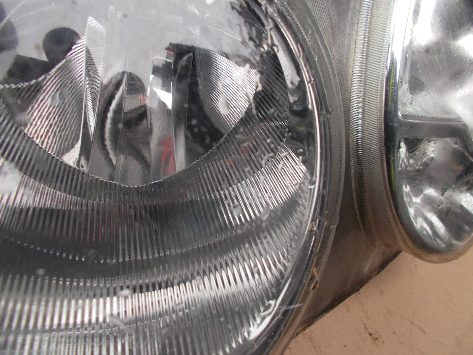 MERCEDES E CLASS W211 NS PASSENGER SIDE HEADLIGHT ASSEMBLY