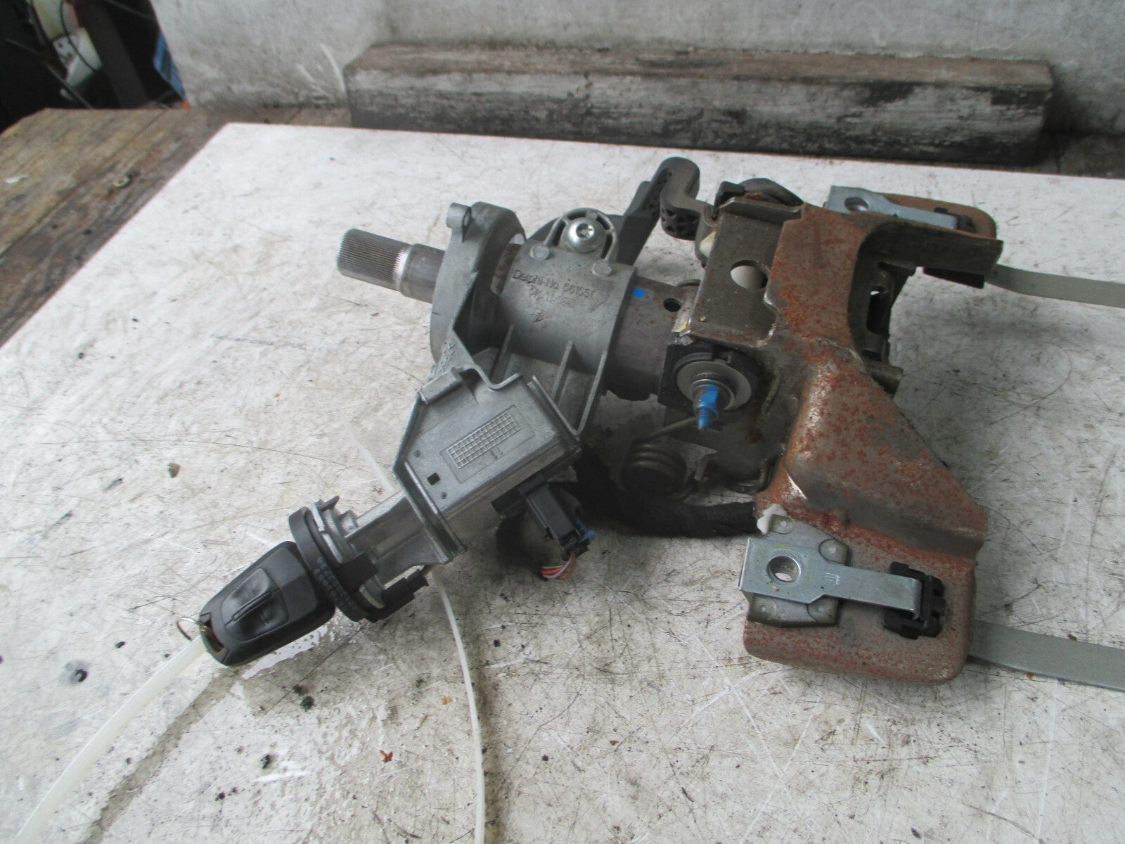 VAUXHALL CORSA D 2011 UPPER STEERING COLUMN + IGNITION