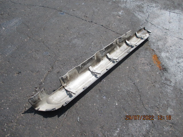 BMW X3 E83 2007 M SPORT NS PASSENGER SIDE SKIRT VALANCE BLACK 3414421