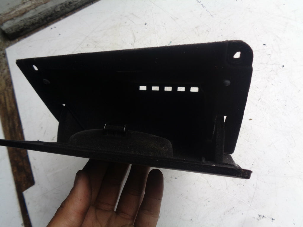 BMW 5 SERIES F10 2012 FRONT DRIVER OFF SIDE DASHBOARD STORAGE 51169166699