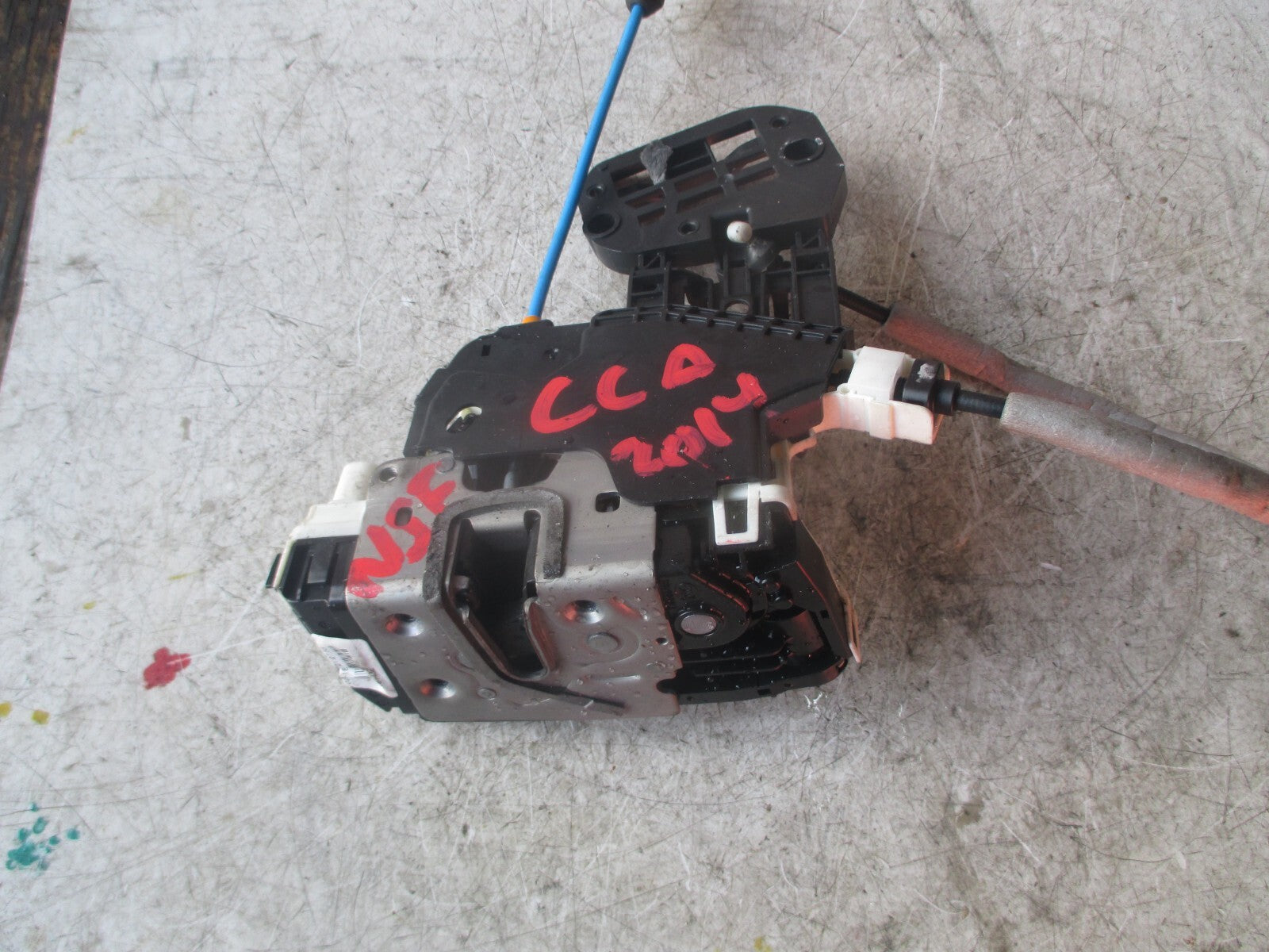 MERCEDES BENZ CLA C117 2014 NSF PASSENGER FRONT DOOR LOCK A2040085899