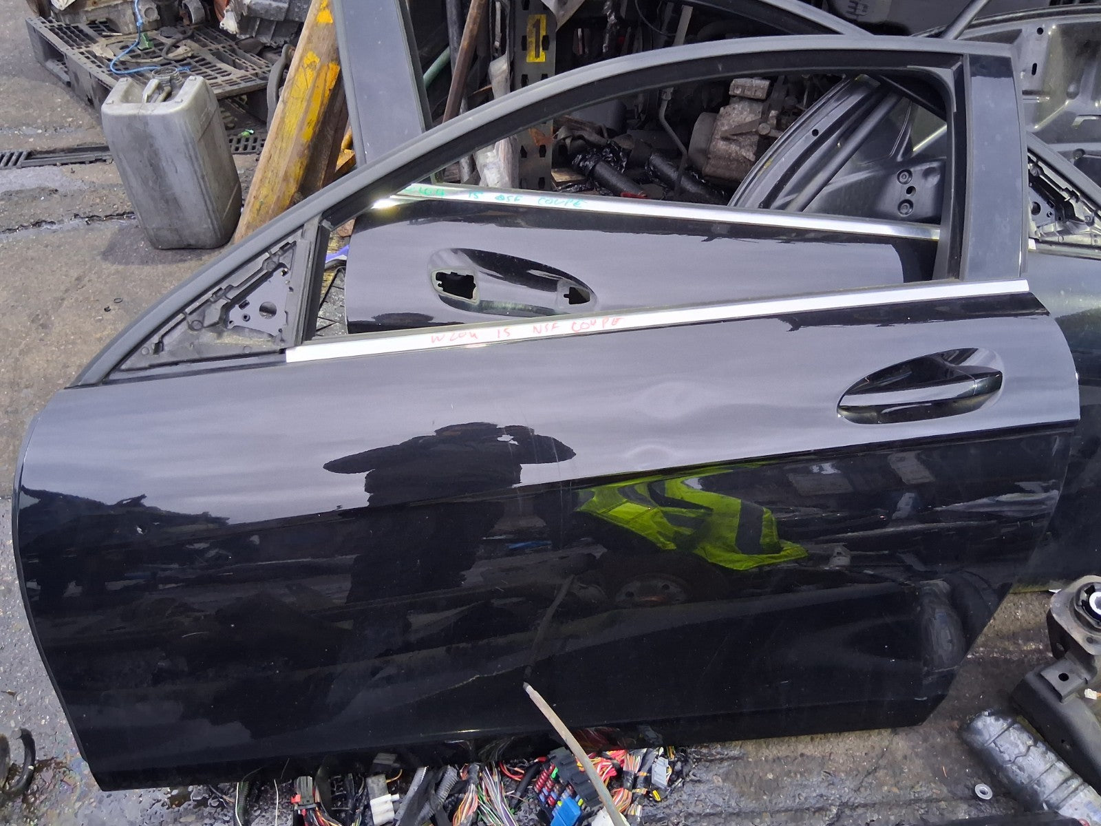 2015 MERCEDES W204 C CLASS COUPE NSF PASSENGER SIDE FRONT LEFT BARE DOOR BLACK