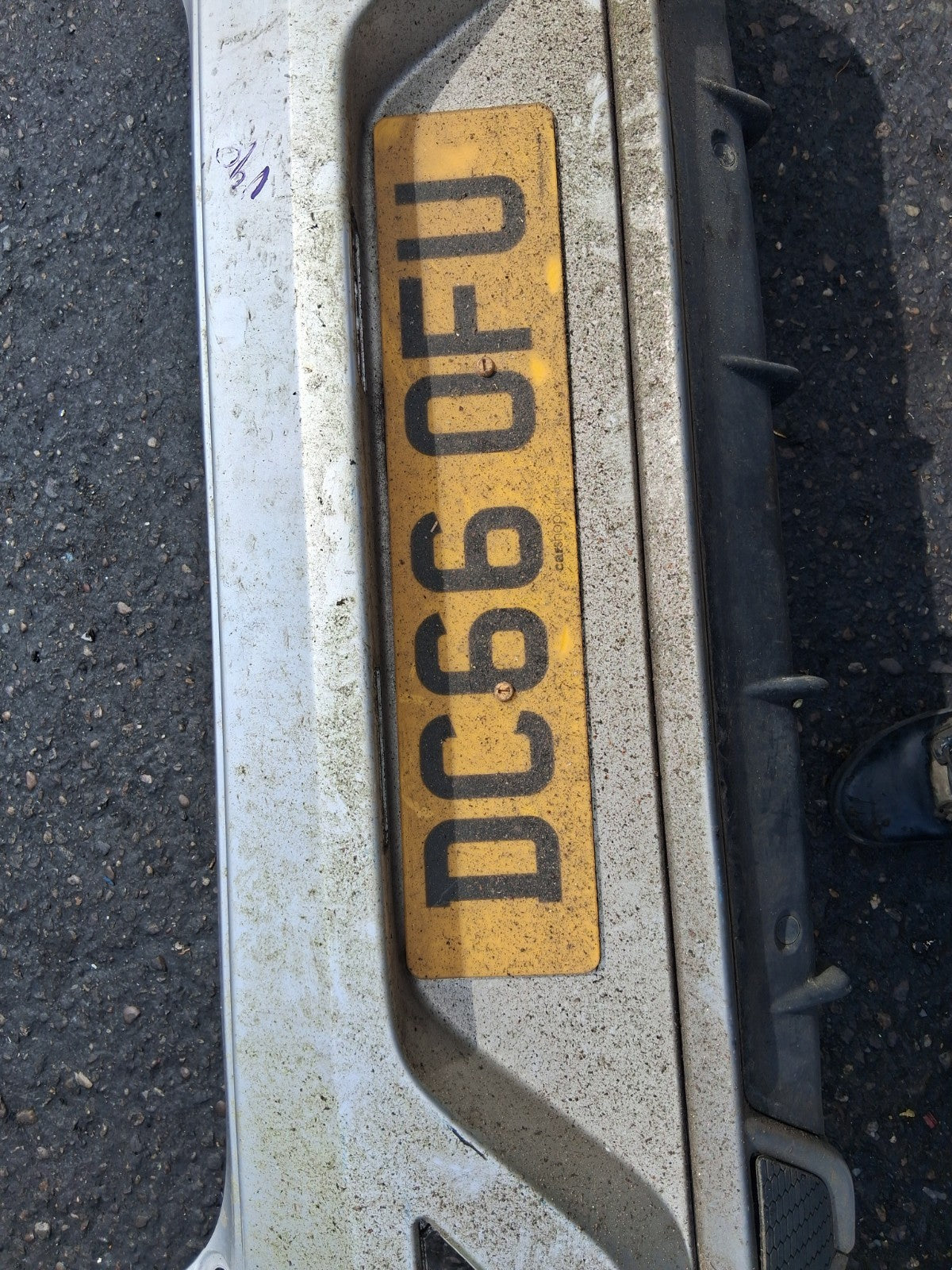 2015 VOLVO V40 D3 COMPLETE REAR BUMPER WITH PDC SENSOR SILVER