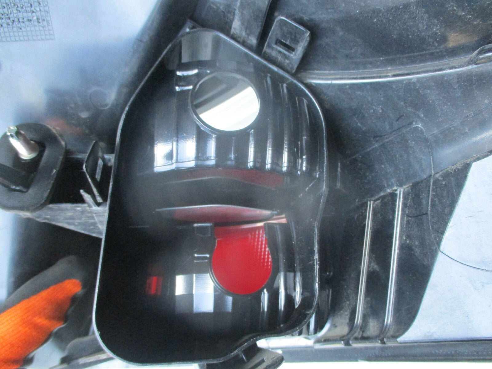 RENAULT MEGANE MK3 2015 NSR PASSENGER SIDE REAR BRAKE LIGHT CLUSTER 265550548R