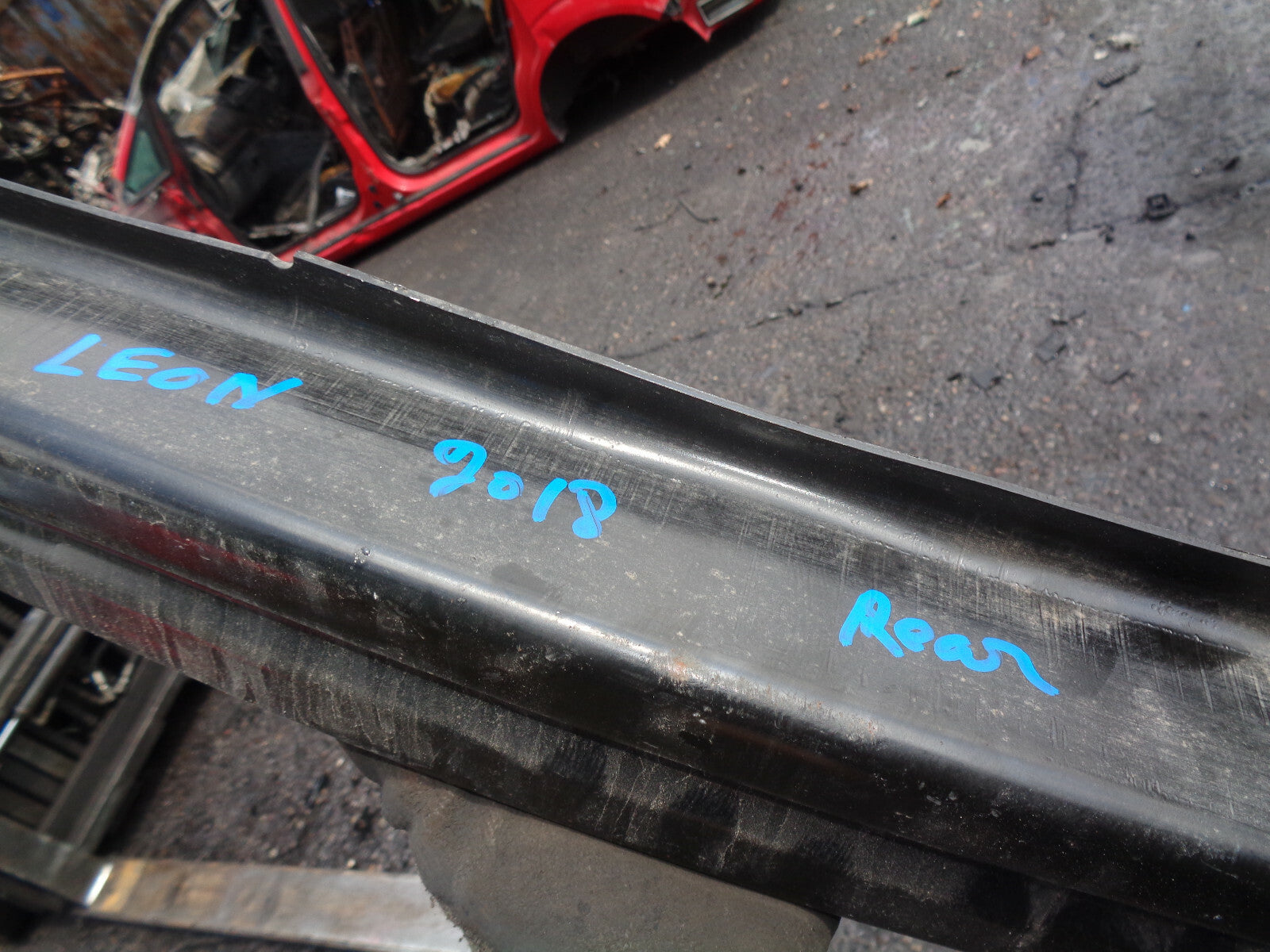 SEAT LEON MK3 2018 REAR BUMPER CRASH REINFORCEMENT BAR