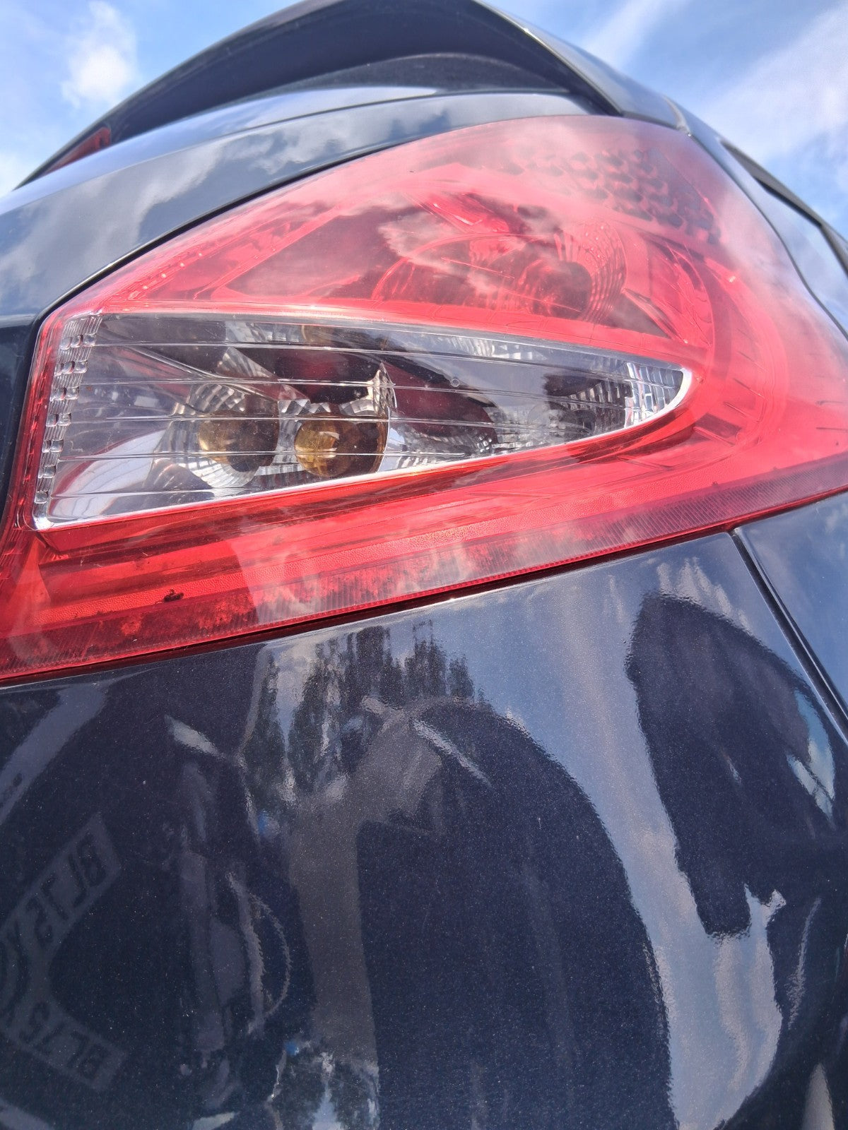 2012 FORD FIESTA ZETEC MK7 5 DOOR OSR DRIVER SIDE REAR RIGHT TAIL LIGHT