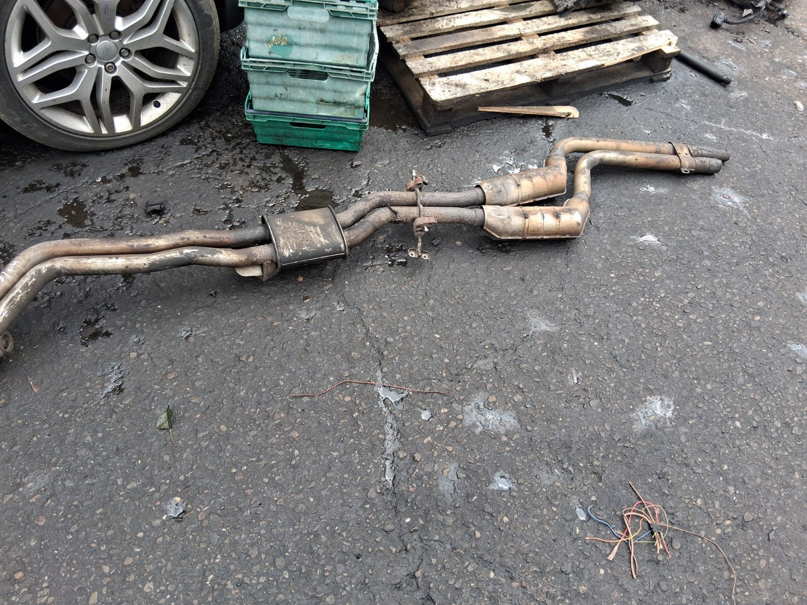 2004 BMW X3 E83 EXHAUST REAR BACK BOX SILENCER MUFFLER 3413594