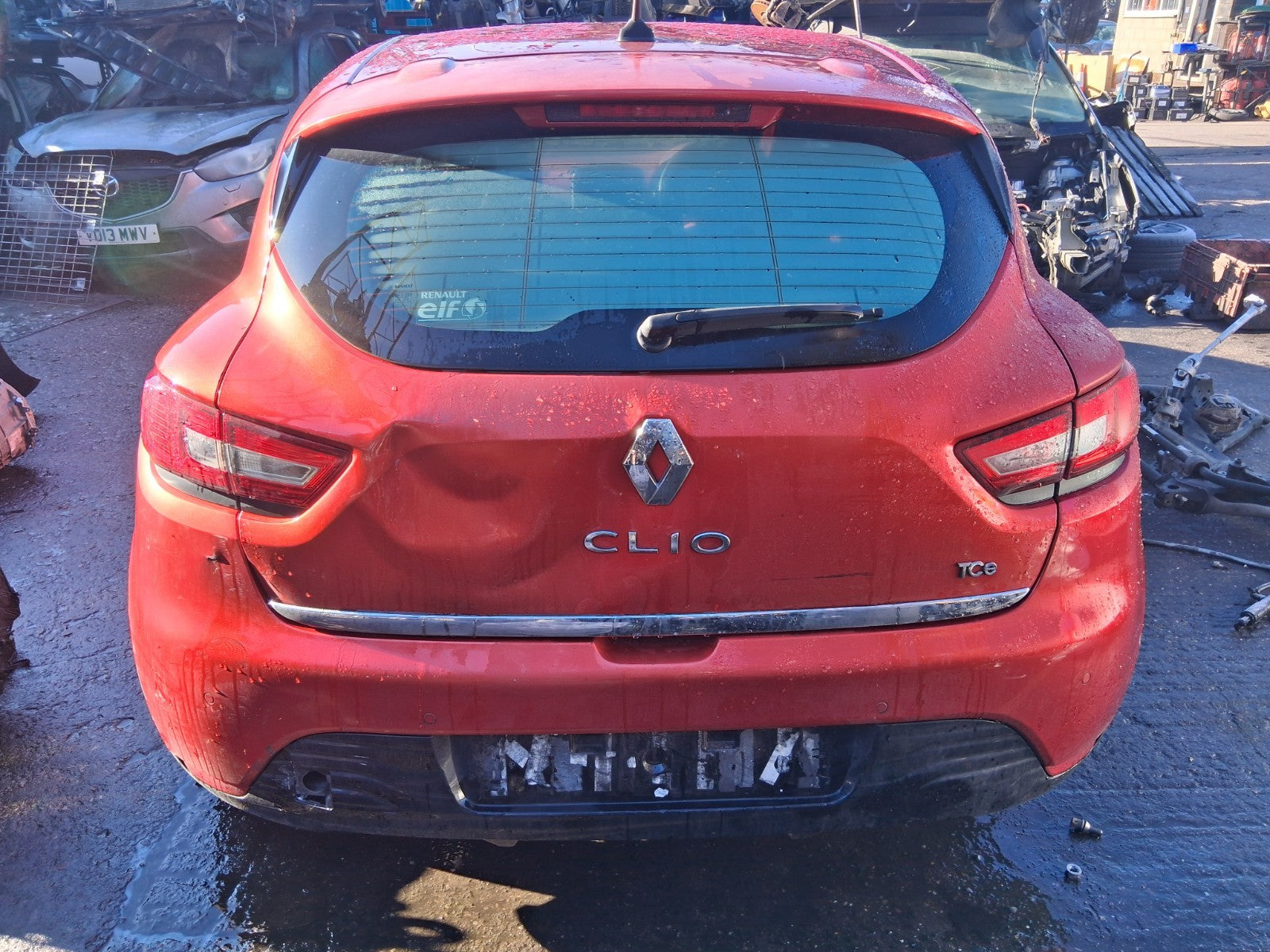 2013 RENAULT CLIO X98 MK4 REAR BARE TAILGATE BOOTLID RED