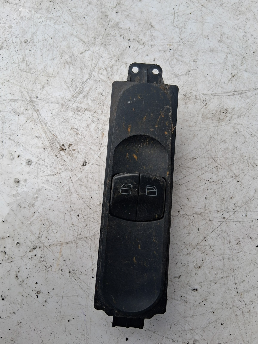 2015 VW VOLKSWAGEN CRAFTER OSF DRIVER SIDE FRONT RIGHT WINDOW SWITCH 9065451513