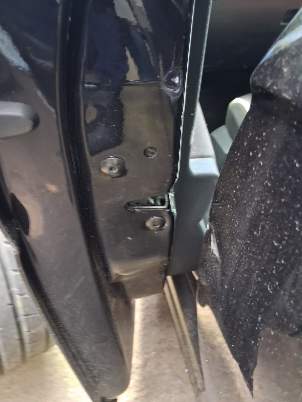 2024 VW POLO MK6 FACELIFT NSF PASSENGER SIDE FRONT DOOR LOCK MECHANISM