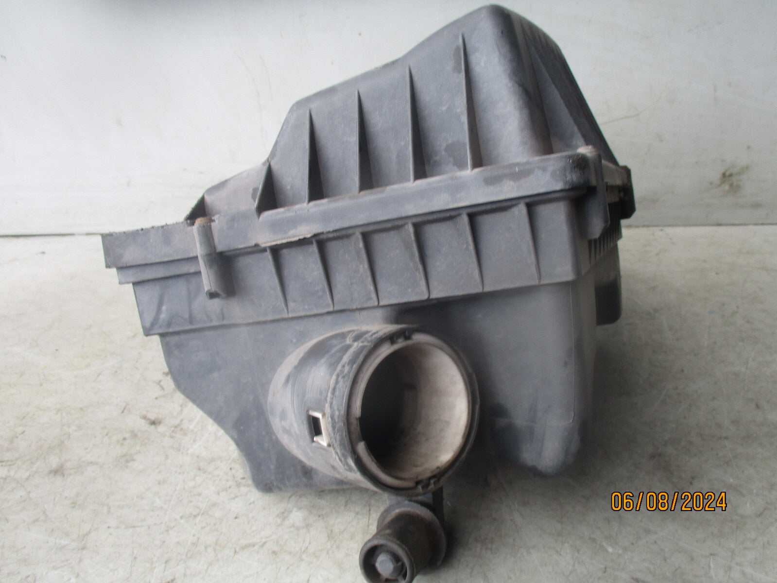 2010 VAUXHALL ZAFIRA B AIR FILTER BOX HOUSING