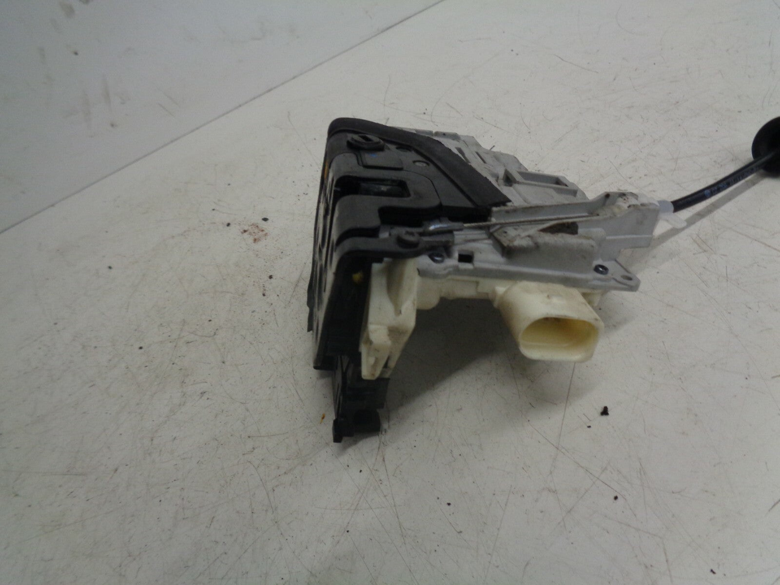 VW VOLKSWAGEN PASSAT B7 2014 NSR PASSENGER REAR DOOR LOCK MECHANISM 3C4839015A