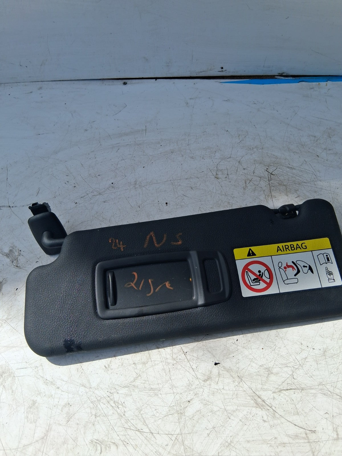 2024 BMW 2 SERIES NSF PASSENGER SIDE SUN VISOR