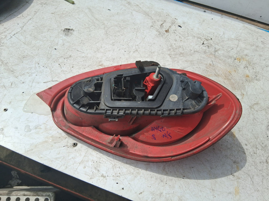 2008 TOYOTA AYGO MK1  NSR PASSENGER SIDE REAR TAIL LIGHT LAMP