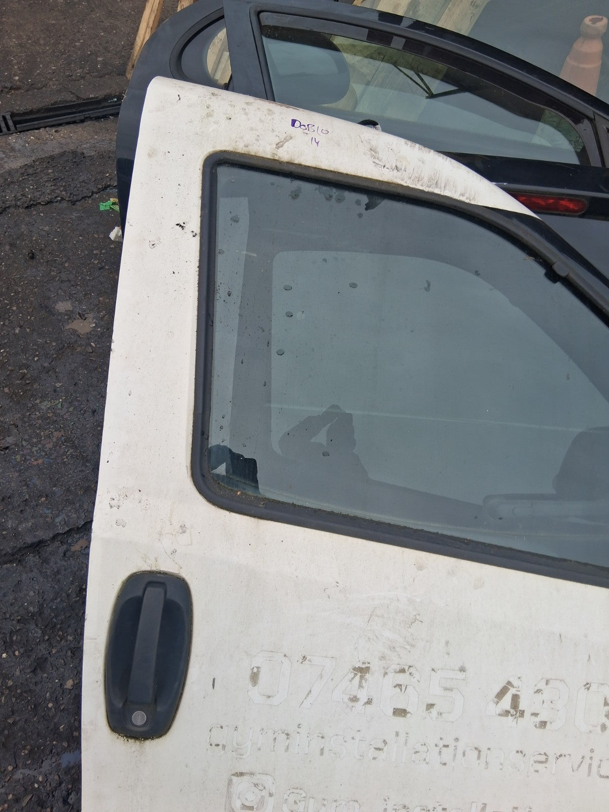 2013 FIAT DOBLO MK2 OSF DRIVER SIDE FRONT RIGHT COMPLETE DOOR WITH WING MIRROR