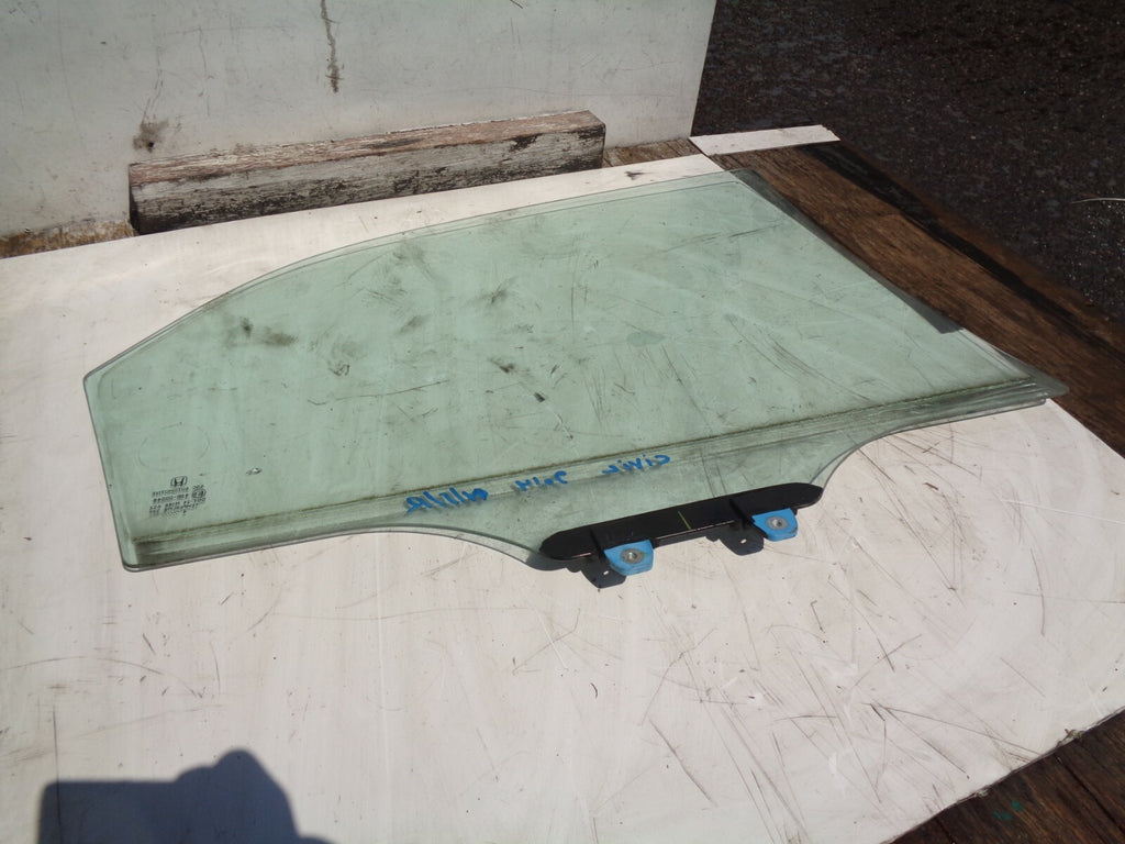 HONDA CIVIC 2014 MK9 PASSENGER NEAR SIDE REAR GLASS