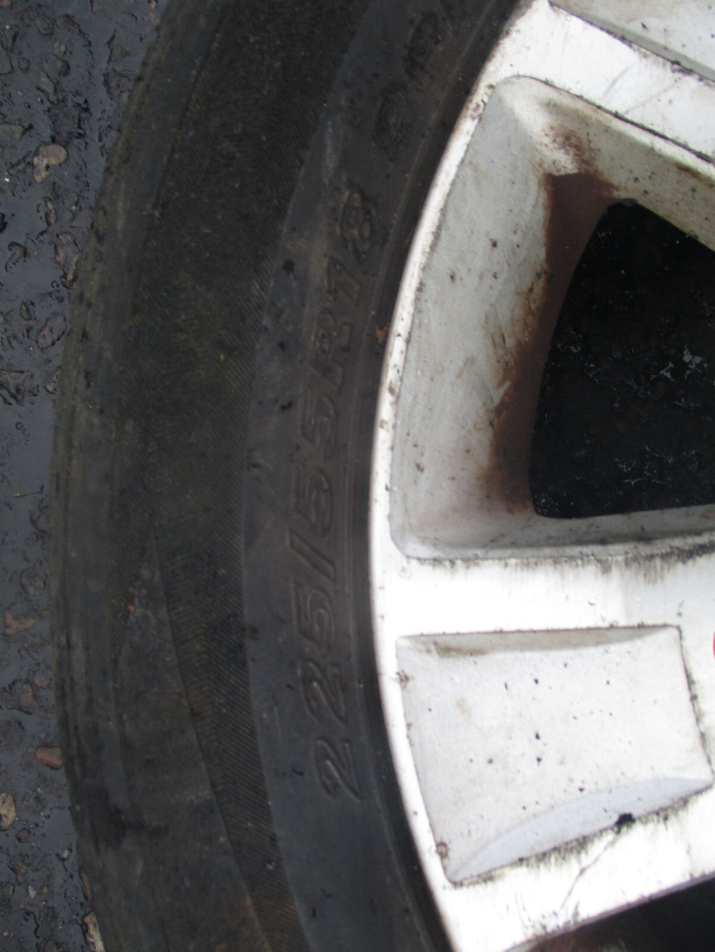 2008 MITSUBISHI OUTLANDER MK2 17 INCH ALLOY WHEEL WITH TYRE 225/55R17