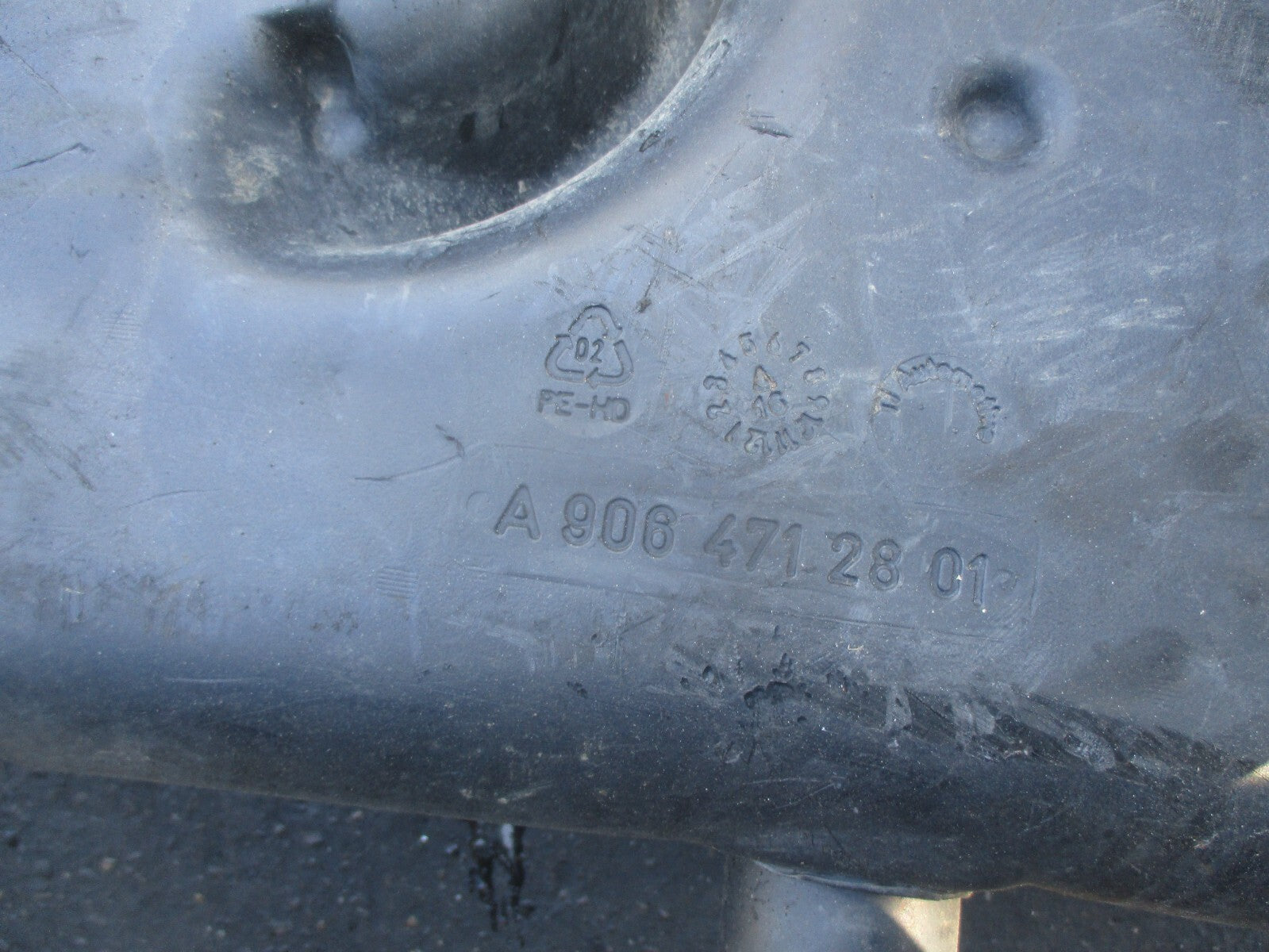 VW VOLKSWAGEN CRAFTER SPRINTER 2015 FUEL TANK A9064712801