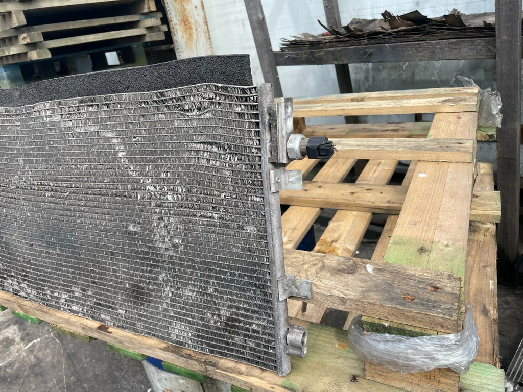 RENAULT MEGANE MK3 2013 AIR CON AC CONDENSER 921000294R R32