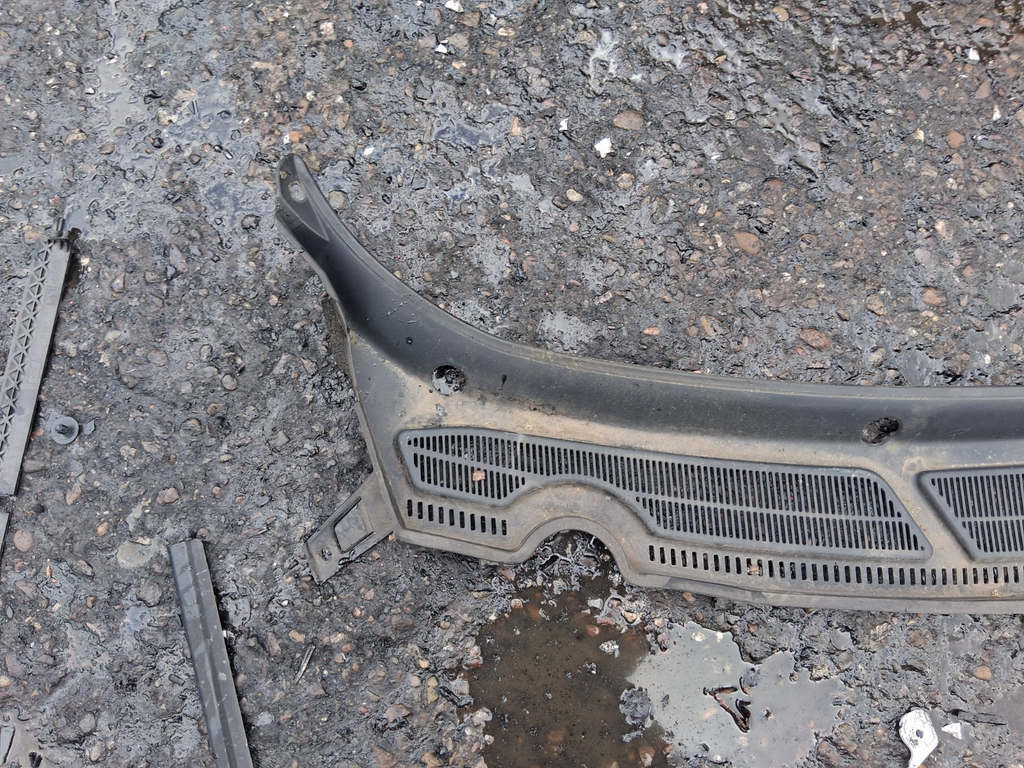 2021 FORD ECOSPORT MK2 FRONT WINDSCREEN SCUTTLE PANEL 15A02216B
