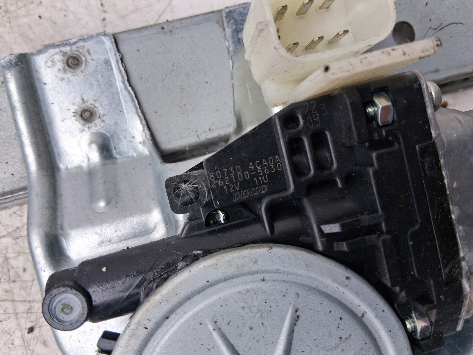 NISSAN MICRA K14 2017 MK5 NSF PASSENGER FRONT WINDOW MOTOR REGULATOR 807304CA0A