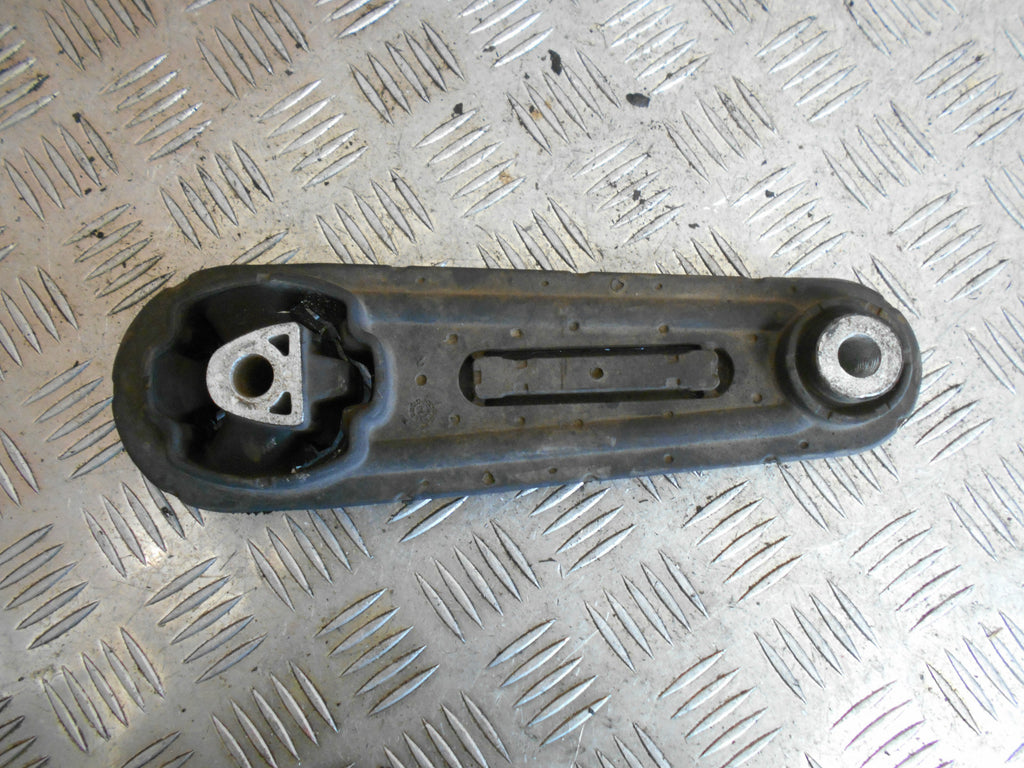 RENAULT SCENIC MK2 2003 1.6 GEARBOX MOUNT 29397629