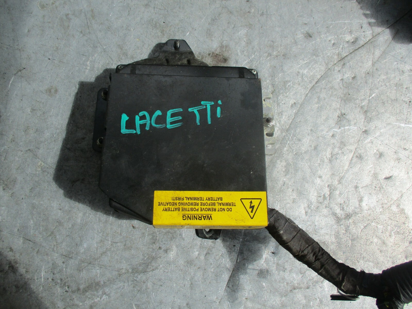 CHEVROLET LACETTI 1.6  PETROL ENGINE CONTROL UNIT ECU