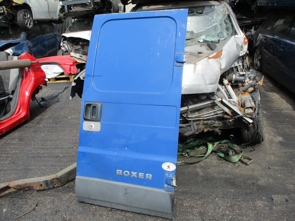 PEUGEOT BOXER 2003 MK2 SWB OSR DRIVER SIDE REAR DOOR COMPLETE BLUE