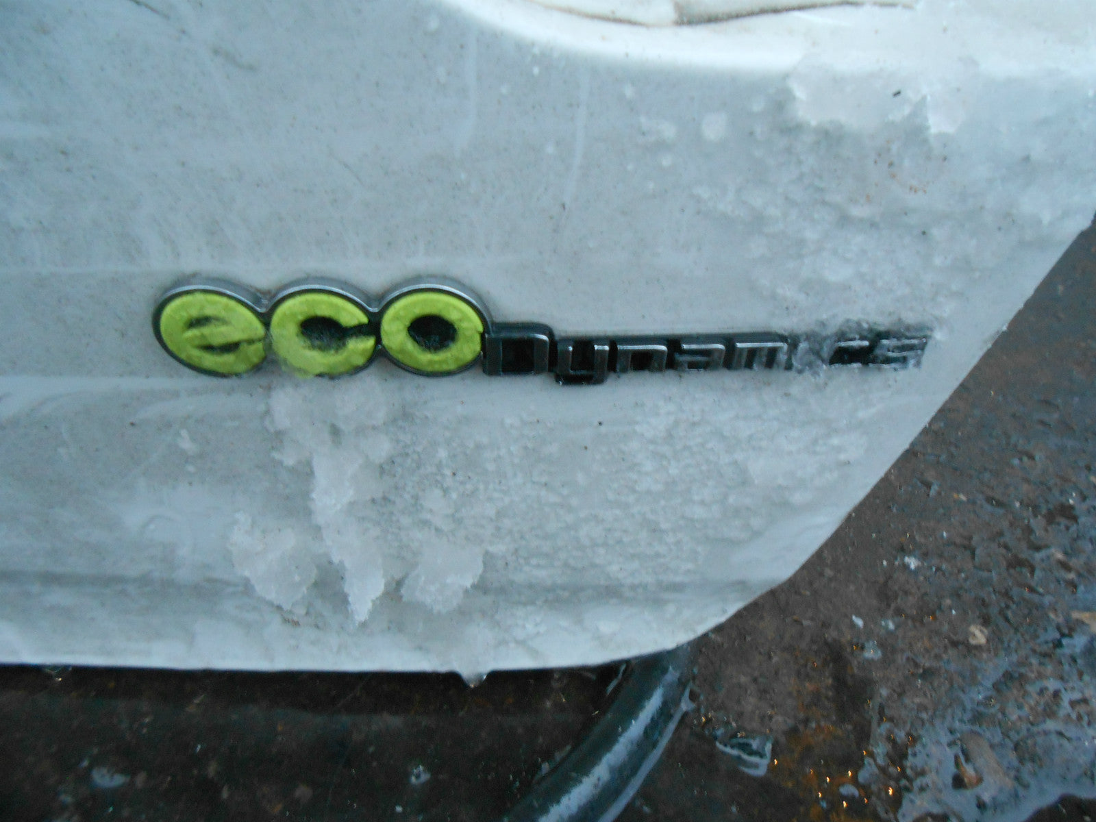 KIA RIO MK3 2014 HATCHBACK BOOTLID TAILGATE WIPER MOTOR GLASS BADGE WHITE