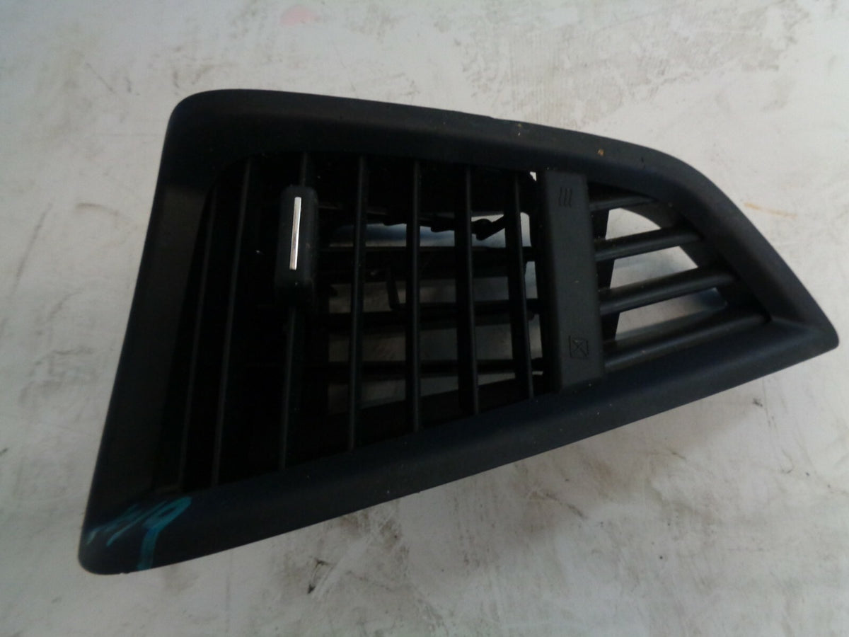 FORD ECOSPORT 2019 5DR OS DRIVER SIDE AIR  VENT GN15N018B08