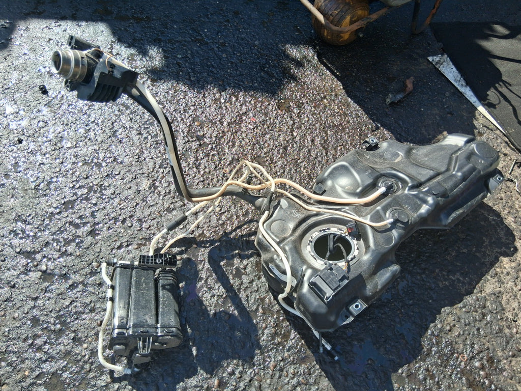 2024 AUDI A1 MK2 1.0 PETROL FUEL TANK 2Q020101