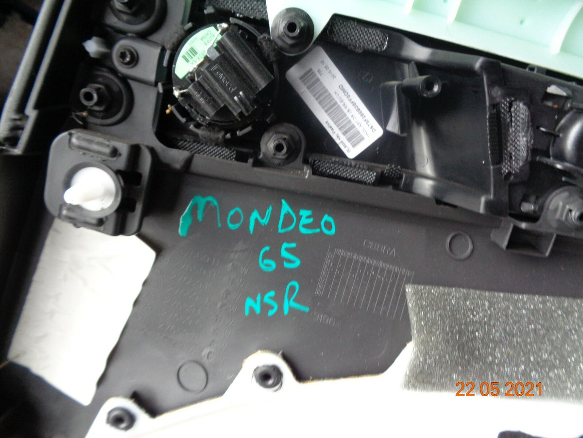 FORD MONDEO MK5 2015 NSR PASSENGER SIDE REAR PLASTIC DOOR CARD PANEL HANDLE