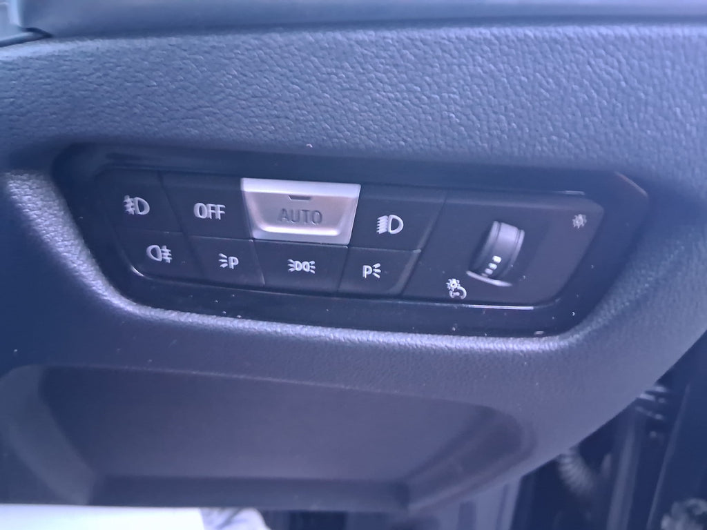 BMW 3 SERIES G20 2019 HEADLIGHT CONTROL SWITCH PANEL
