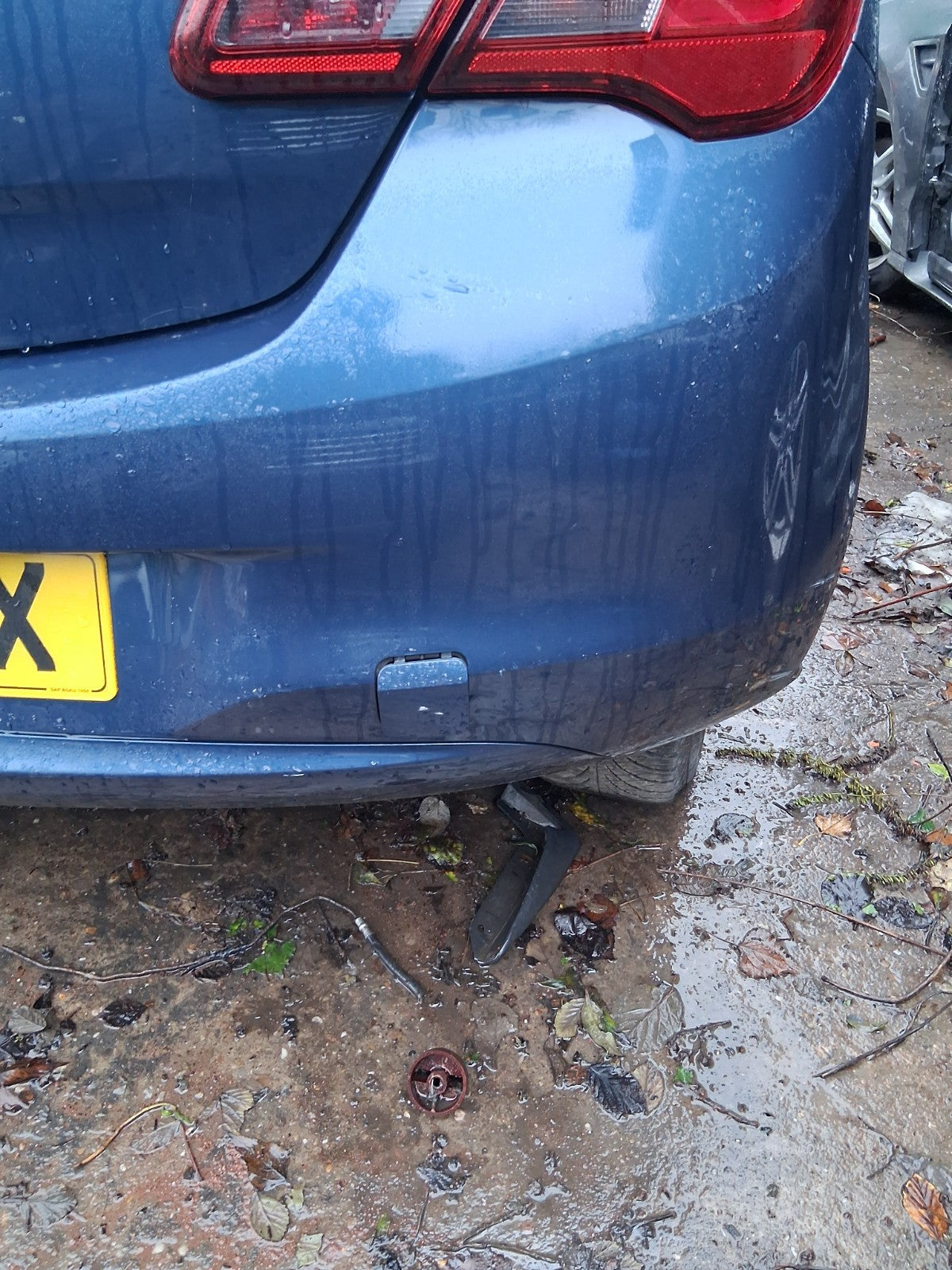 2017 VAUXHALL CORSA E COMPLETE REAR BUMPER DARK SEA BLUE METALLIC Z22W