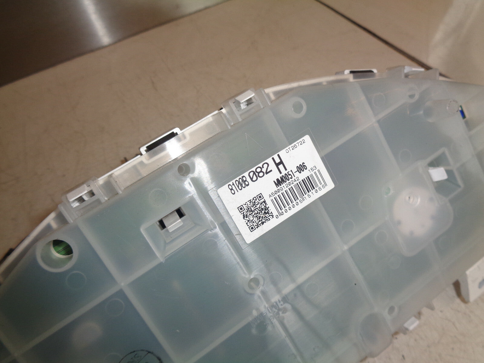 MITSUBISHI COLT 2010 1.3 PETROL SPEEDO CLOCK & REV COUNTER 8100B082H