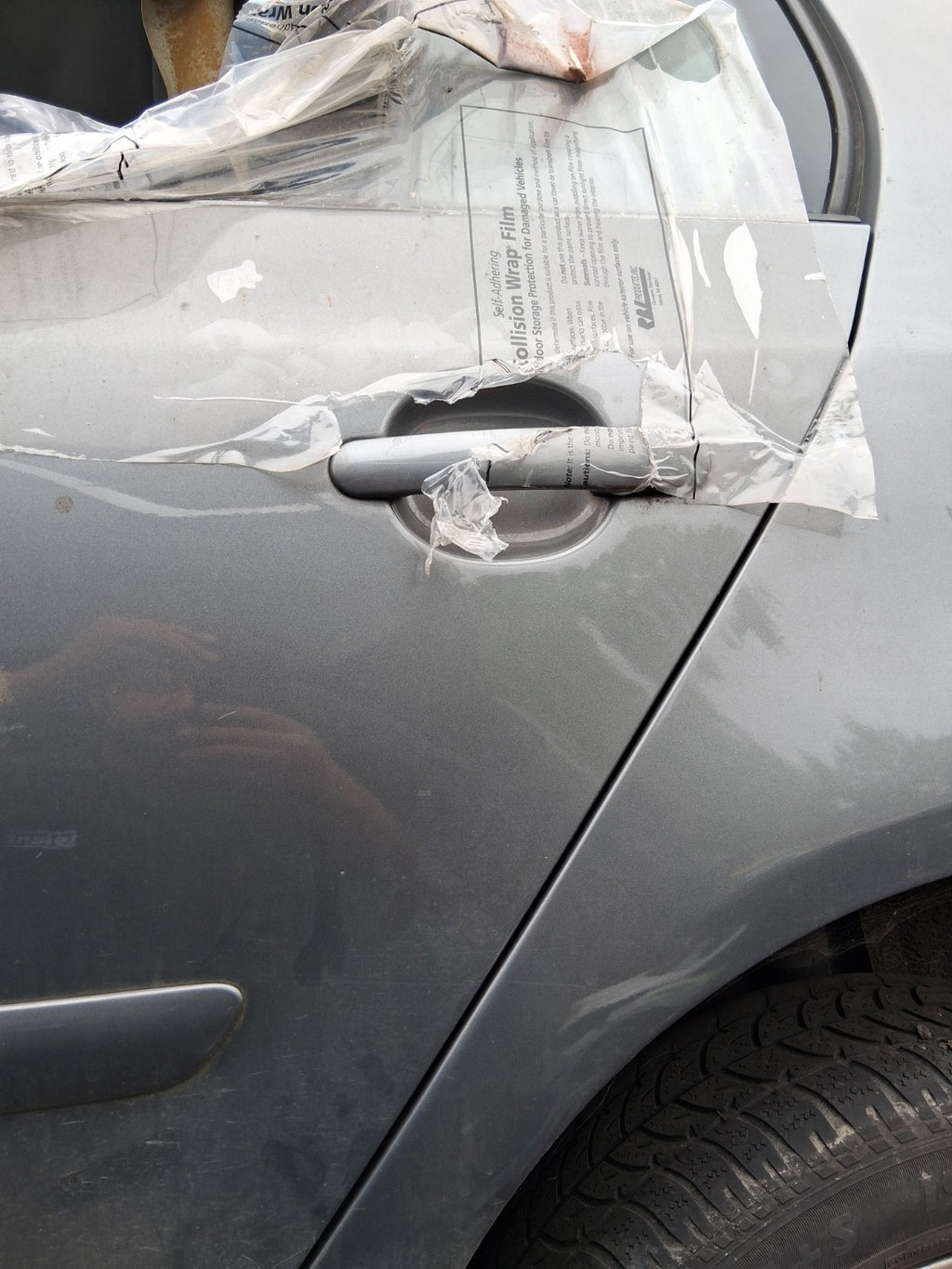2007 VW VOLKSWAGEN GOLF MK5 NSR PASSENGER SIDE REAR LEFT COMPLETE DOOR GREY