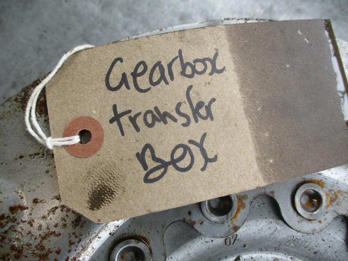 BMW 1 SERIES F20 F21 GEARBOX TRANSFER BOX