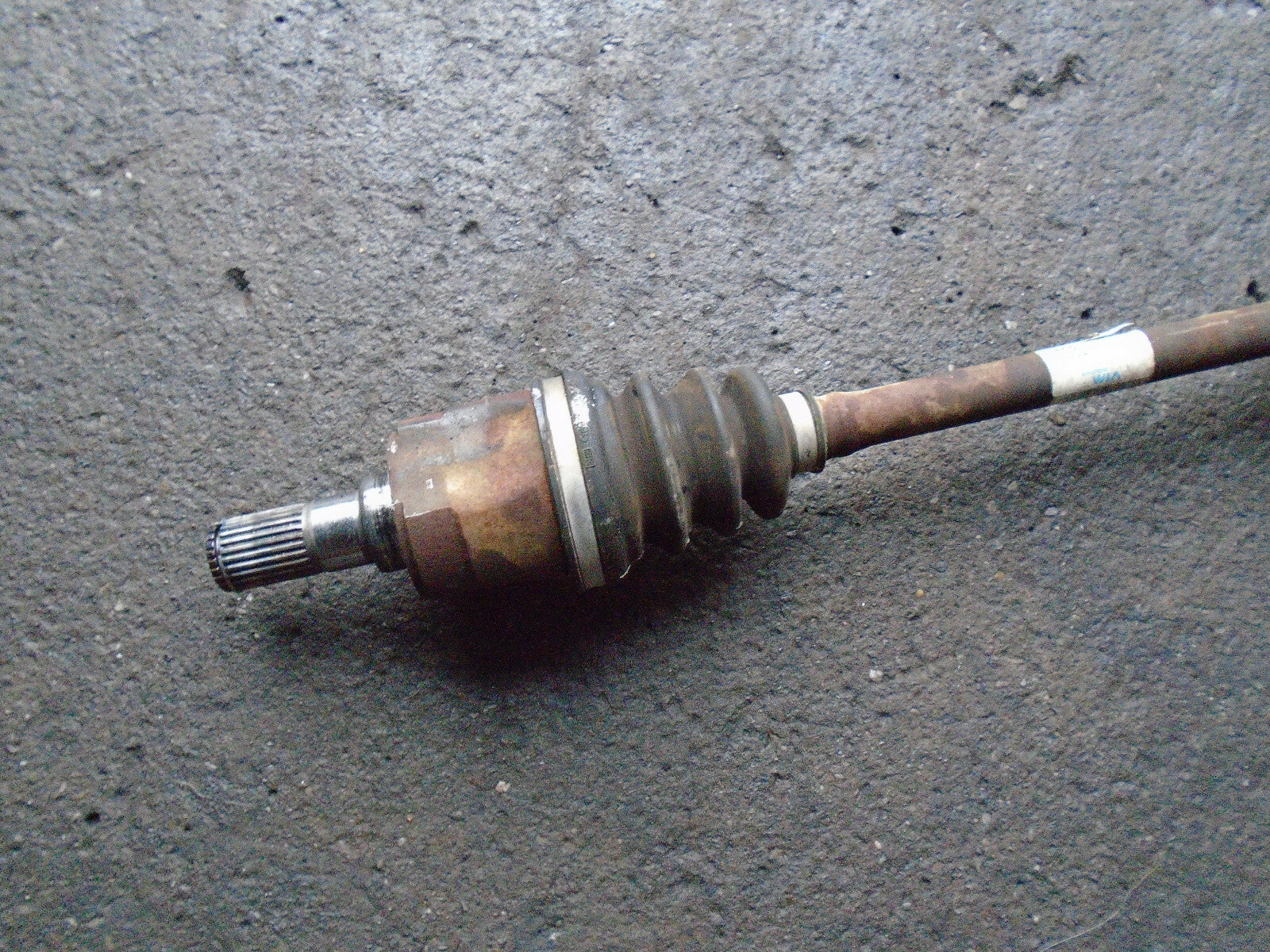 KIA PICANTO 2017 MK2 1.0 PETROL NSF PASSENGER SIDE FRONT DRIVESHAFT 495001Y010