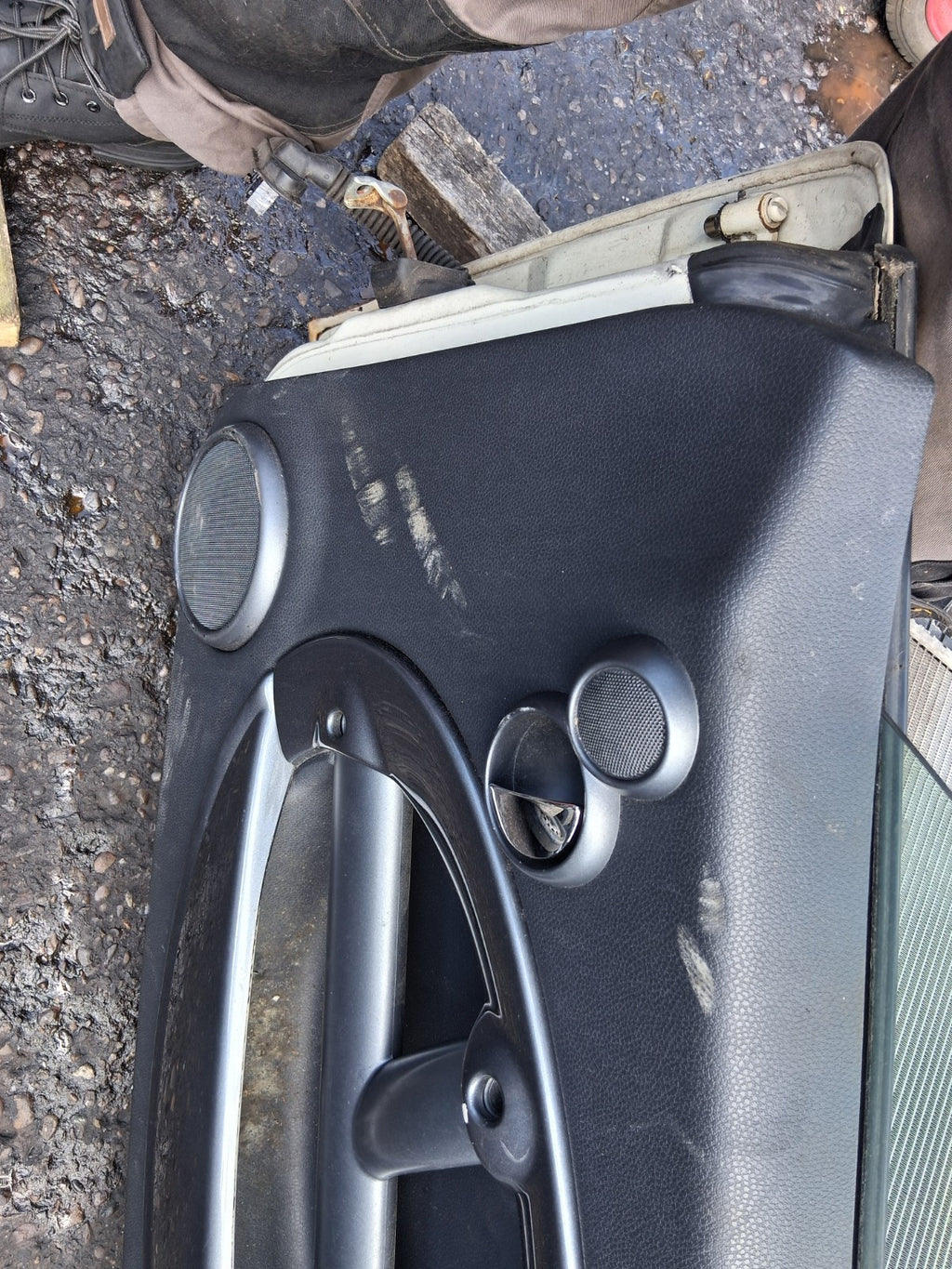 2003 BMW MINI COOPER R50 OSF DRIVER SIDE FRONT RIGHT COMPLETE DOOR