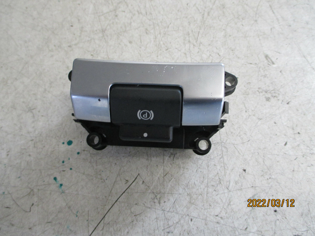 2019 JAGUAR XE ELECTRONIC PARKING BRAKE SWITCH BUTTON K8D22B623AA