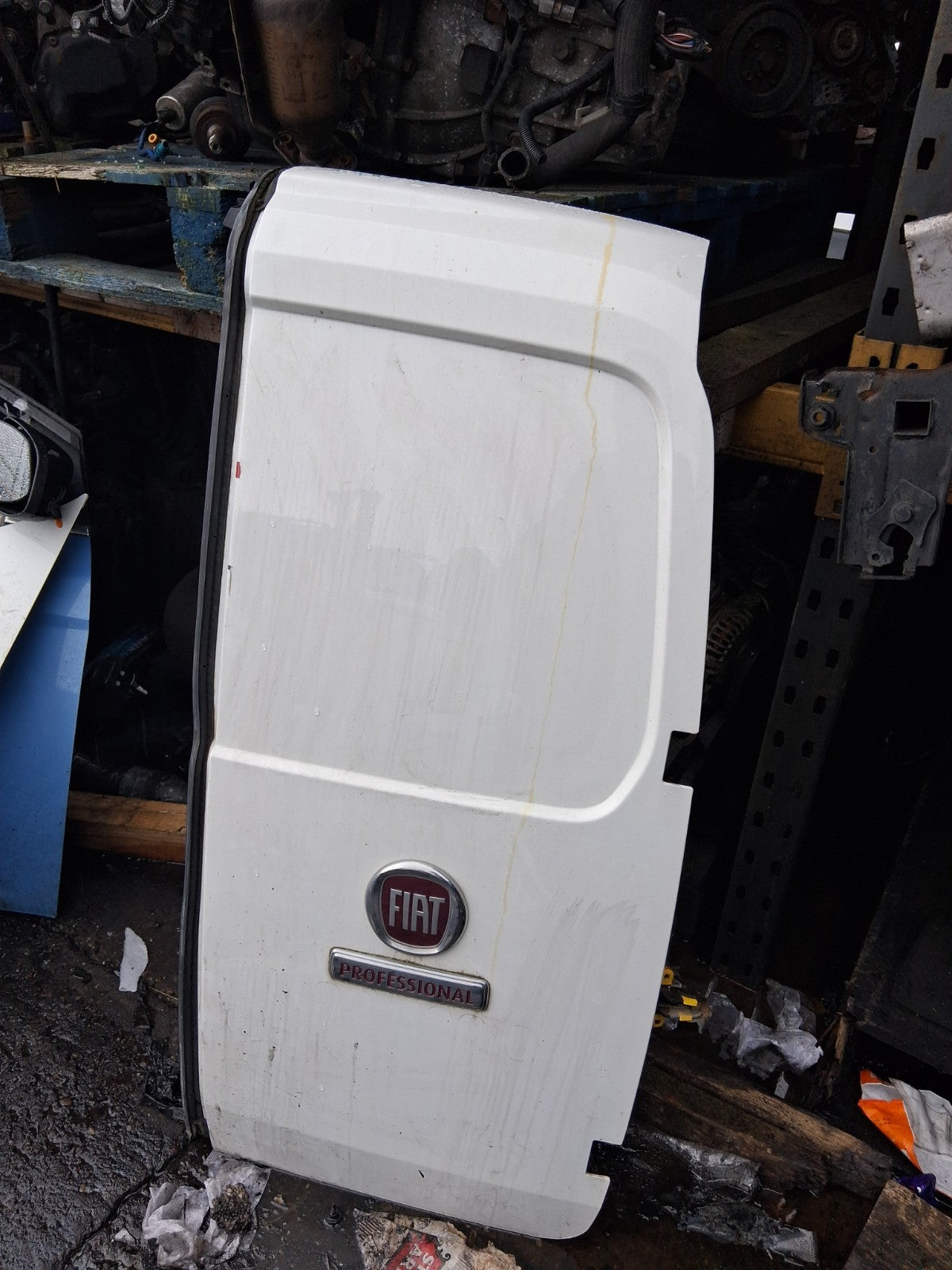 2021 FIAT FIORINO MK3 OSR DRIVER SIDE REAR RIGHT COMPLETE DOOR WHITE