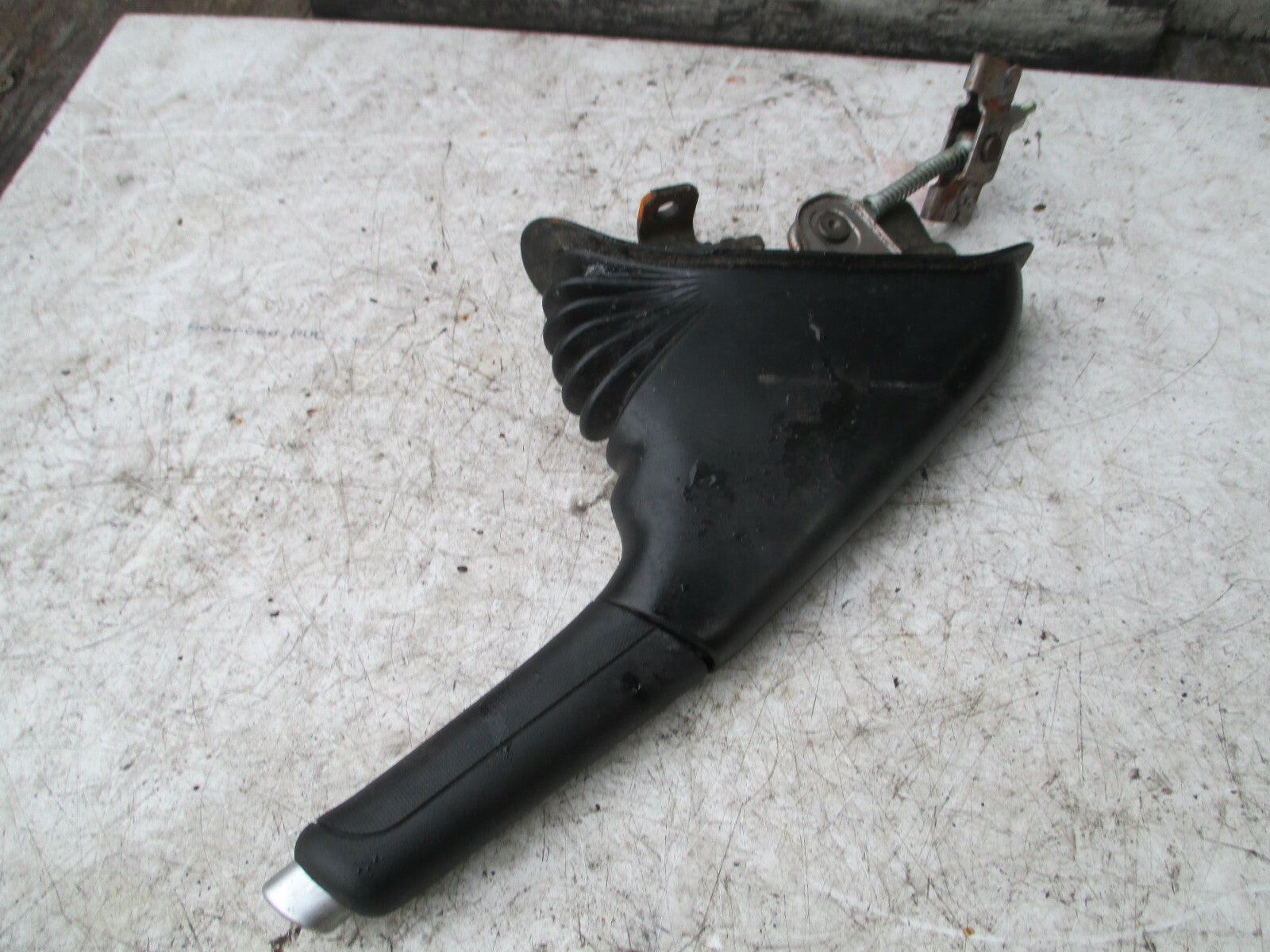 FIAT PUNTO 2015 EVO MK3 MANUAL HANDBRAKE LEVER MECHANISM