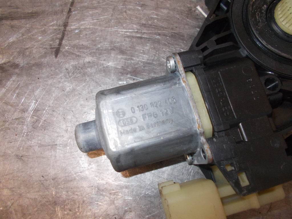 FORD FIESTA 2015 3 DOOR OS DRIVER SIDE WINDOW MOTOR 0130822405