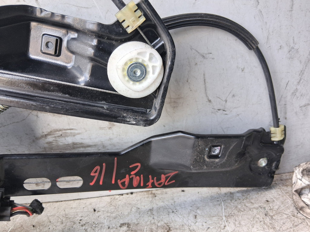 VAUXHALL ZAFIRA C 2016 OSF DRIVER FRONT WINDOW MOTOR REGULATOR 13260138